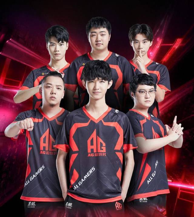 全球先锋赛首日预告的官方公告： Top Esports 将对阵 Hanwha Life Esports ，一场强强对决，争取一个良好的开局