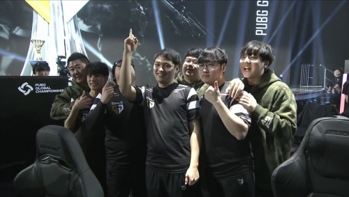 EPL S21： CNCS希望！ JamYoung 变身为香蕉路战神 TyLoo 横扫 3DMAX